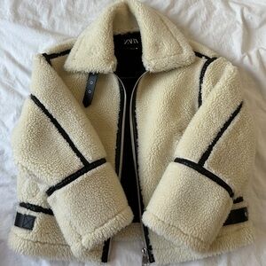 Zara Women's Cream Shearling Jacket